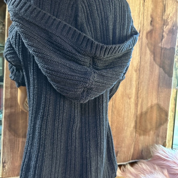 Aeropostale Girls' Blue Sweater | Size XS/TP | 60% Cotton, 40% Acrylic - Picture 3 of 11